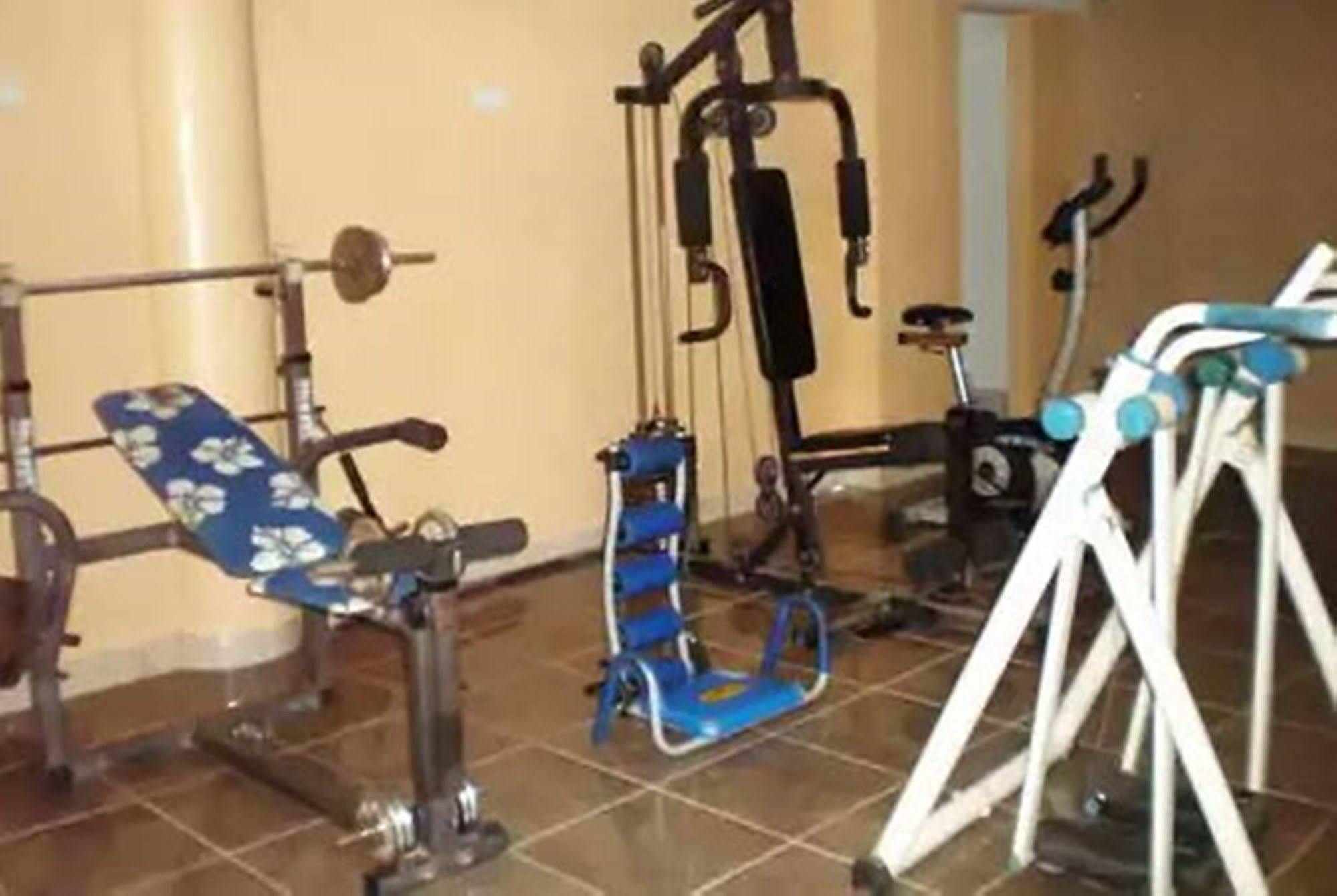 فندق أبارتيل دي فرانسيسكا بويرتو غاليرا المظهر الخارجي الصورة